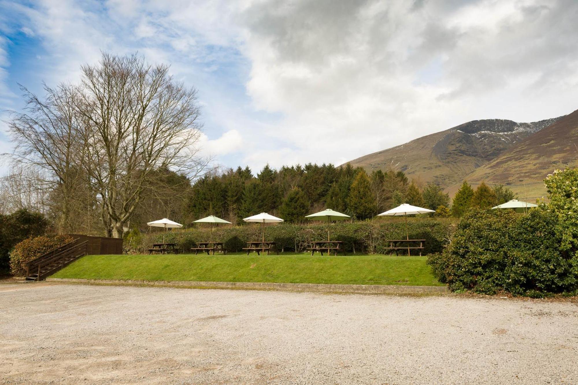 The Horse And Farrier Inn And The Salutation Inn Threlkeld Keswick Екстериор снимка