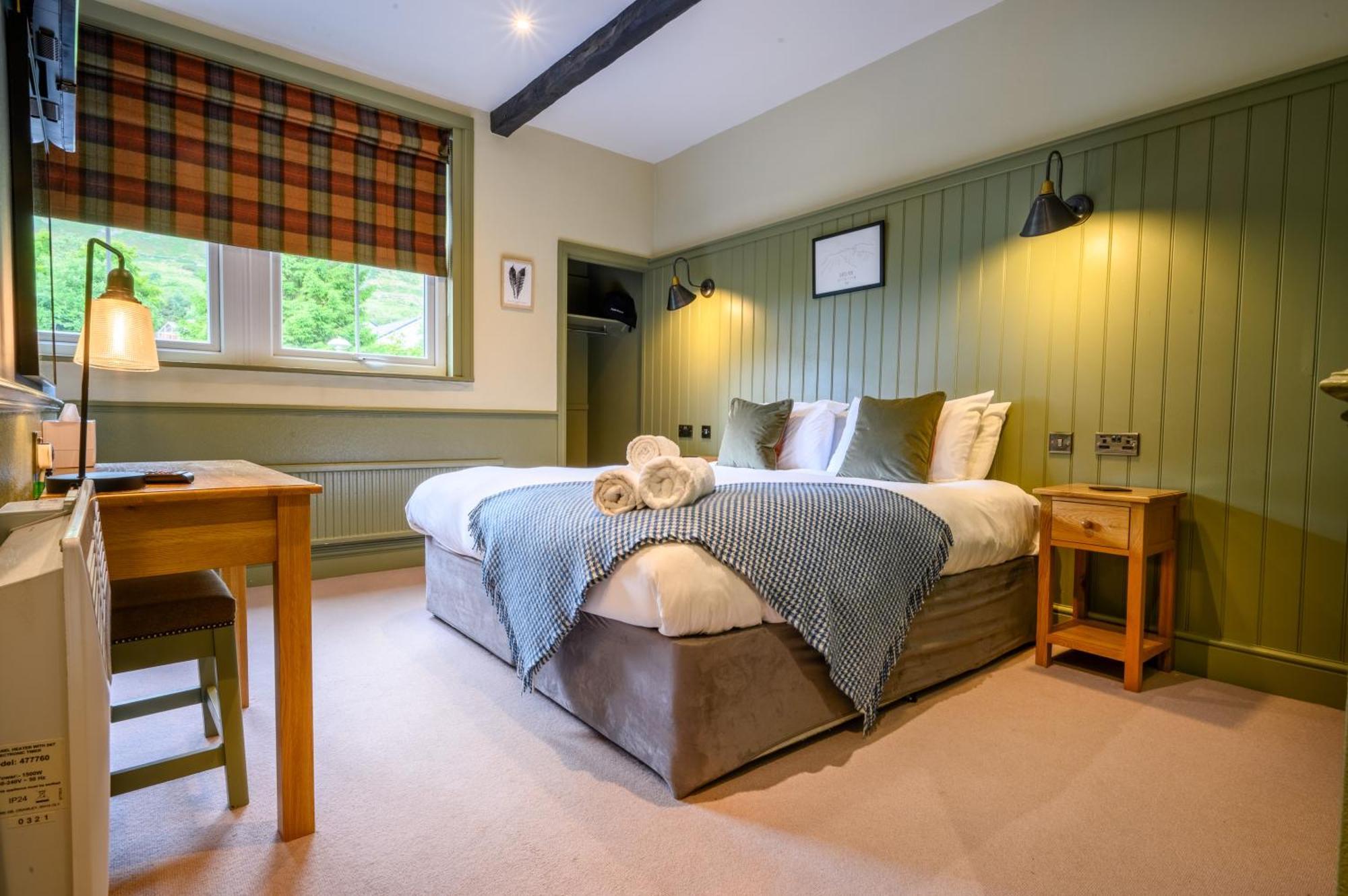 The Horse And Farrier Inn And The Salutation Inn Threlkeld Keswick Екстериор снимка