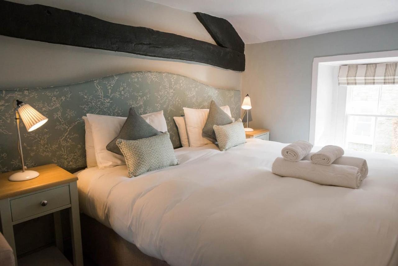 The Horse And Farrier Inn And The Salutation Inn Threlkeld Keswick Екстериор снимка