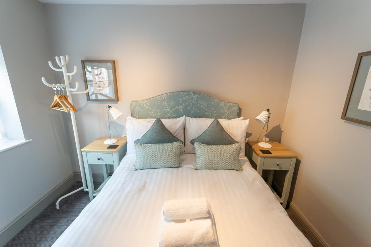 The Horse And Farrier Inn And The Salutation Inn Threlkeld Keswick Екстериор снимка