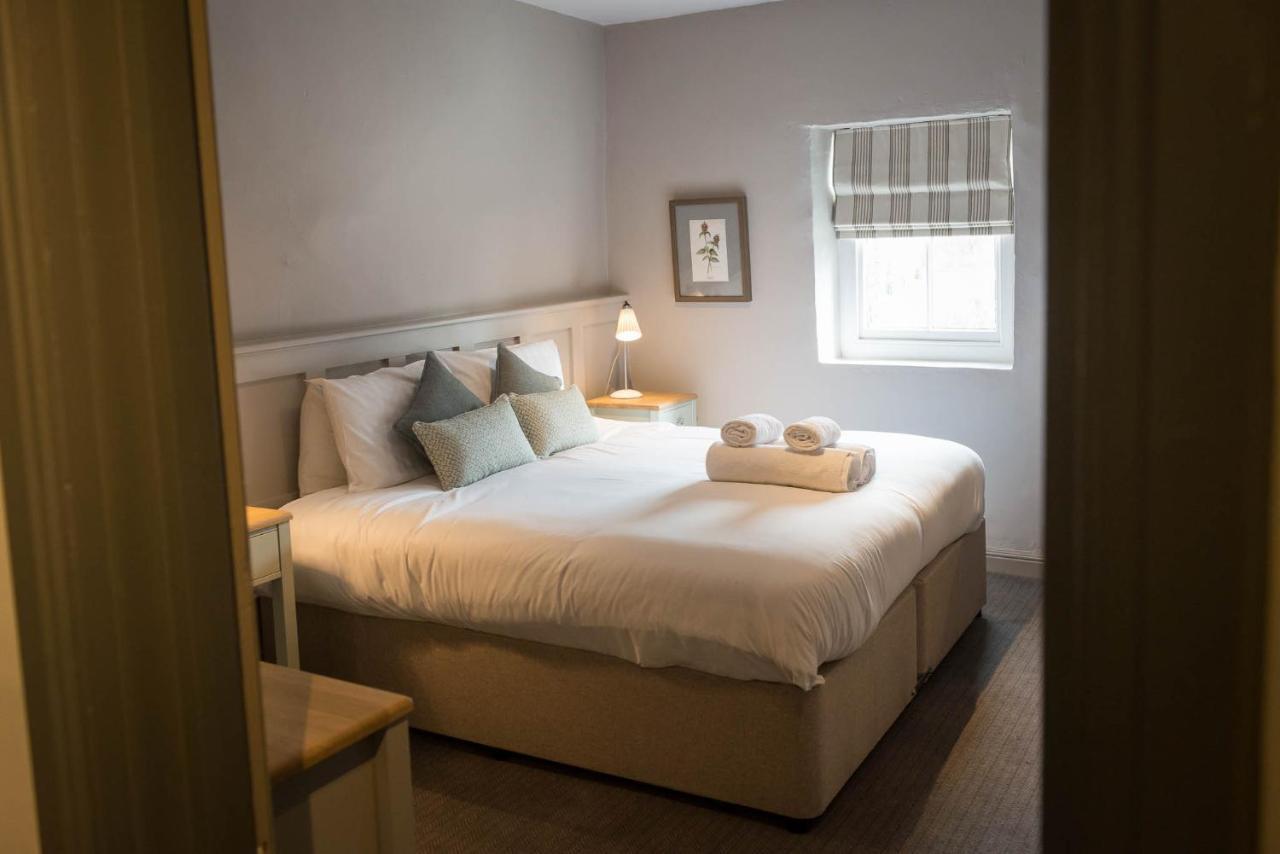 The Horse And Farrier Inn And The Salutation Inn Threlkeld Keswick Екстериор снимка